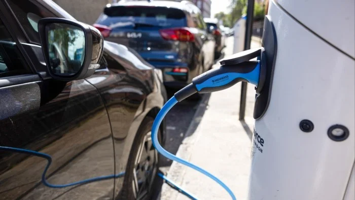 The UK government is accelerating its review of electric vehicle (EV) sales targets to next year, impacting costs and compliance for businesses. While the ban on new petrol and diesel cars by 2035 remains intact, potential relaxations to zero-emission mandates could affect industry planning.